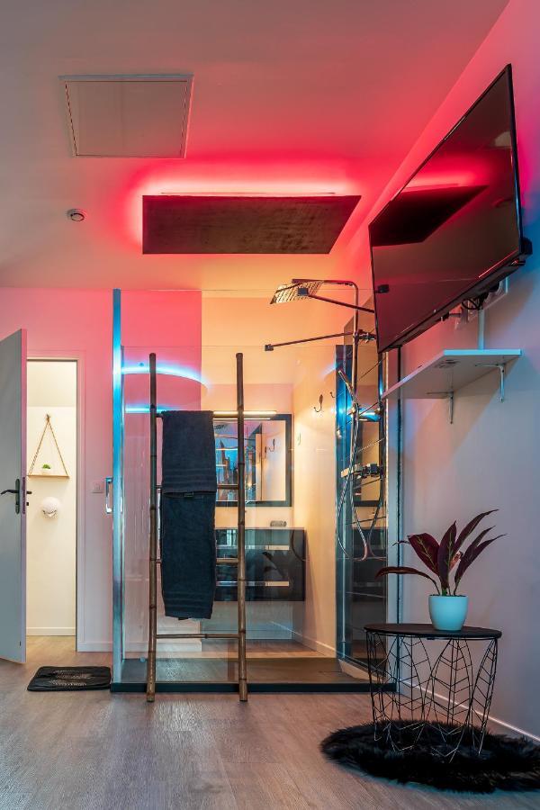 Suite L'Echappee - Maison Romantique - Spa & Sauna Privatif- Pole Dance - Lit Rond Avec Miroir Au Plafond Pezarches Ngoại thất bức ảnh